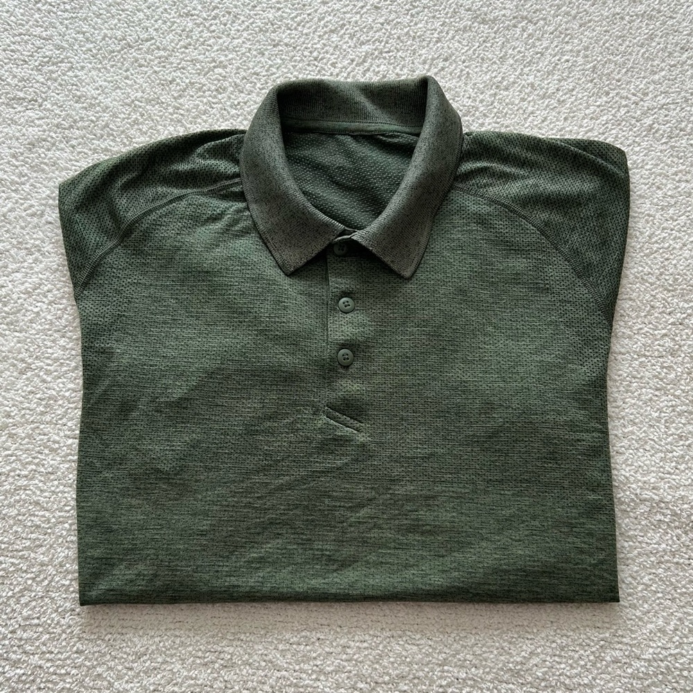 Lululemon short sleeve men’s polo